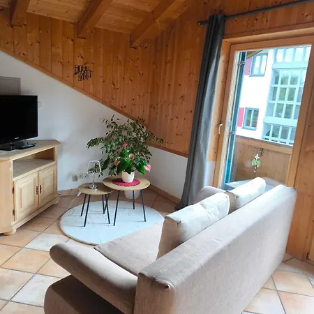 Fleur Apartment